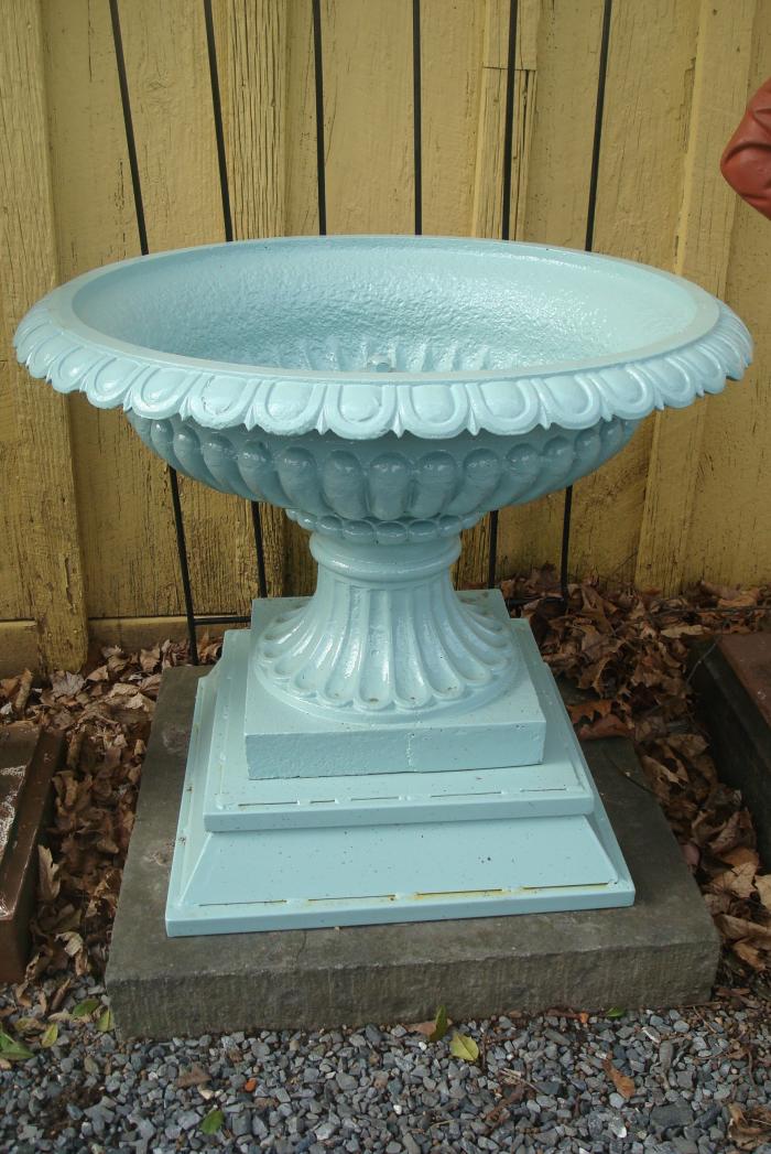 Statues Lawn Ornaments Garden Urn, Antique Garden Urns And Planters