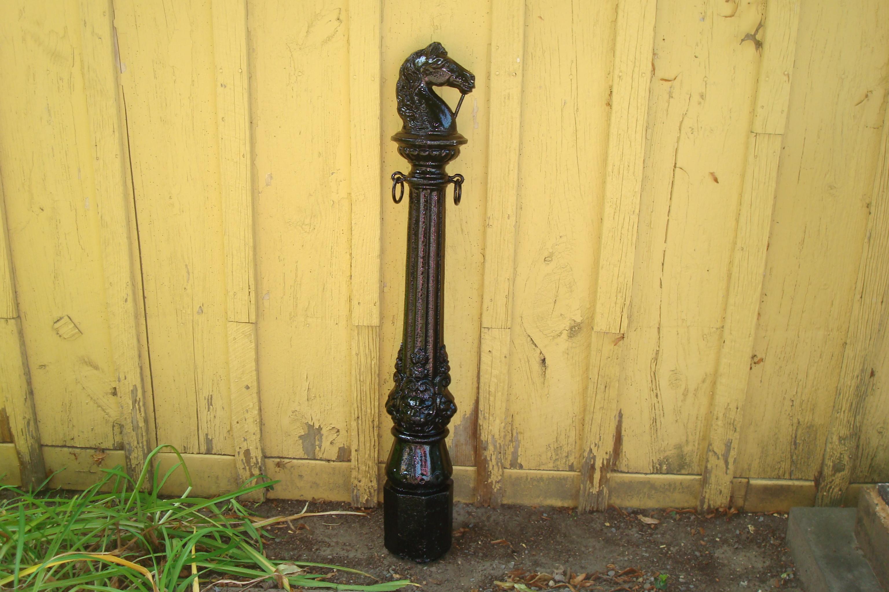 HORSE HEAD HITCHING POST, CAST IRON, ANTIQUE