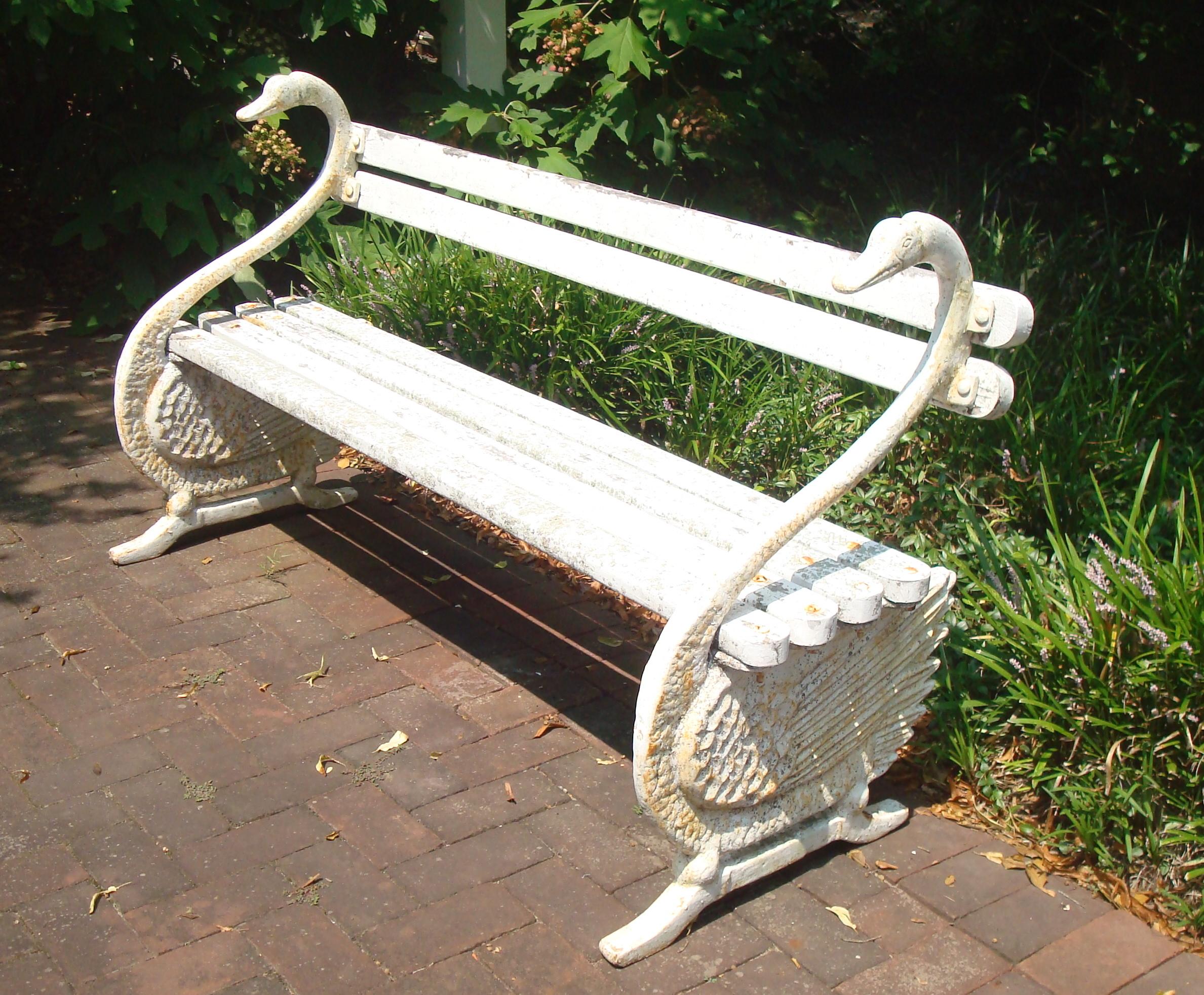 SWAN GARDEN BENCH, CAST IRON, EARLY 20TH C. 